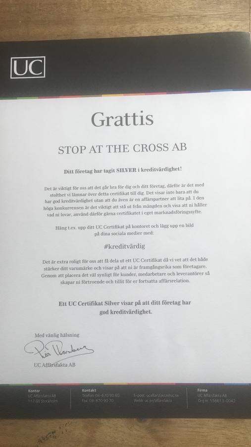 Stop At The Cross Borås Екстериор снимка